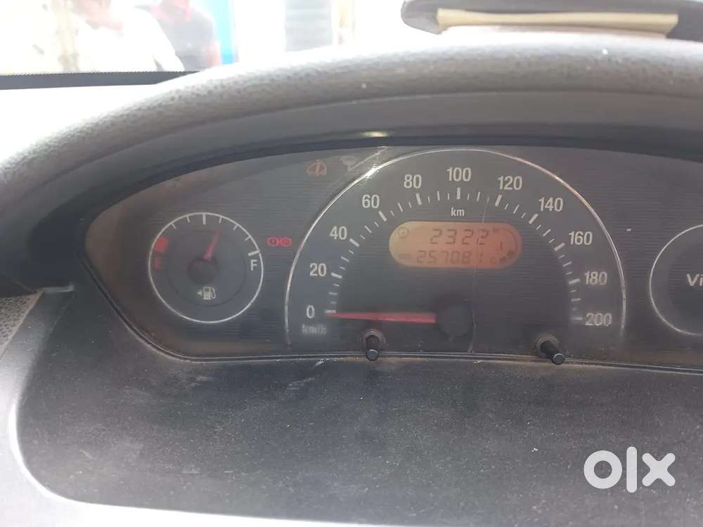 Tata Vista Tech Lx 2012