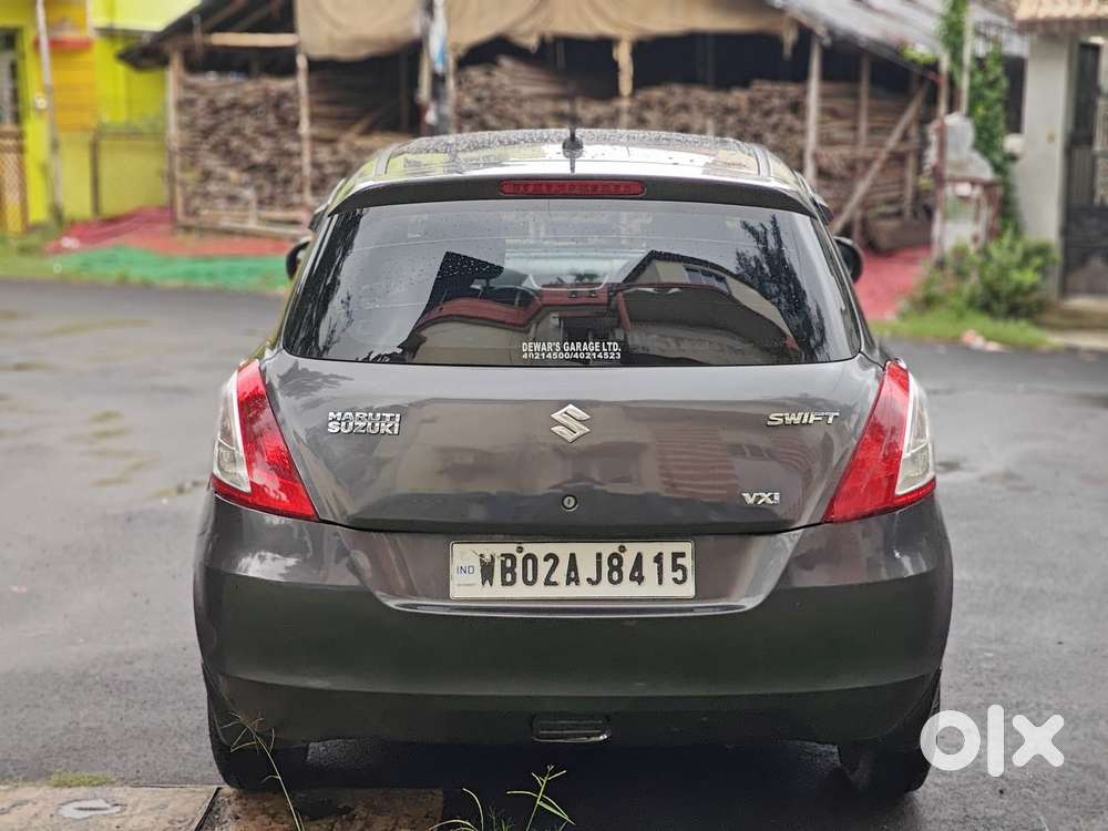 Maruti Suzuki Swift Vxi + Manual, 2016, Petrol