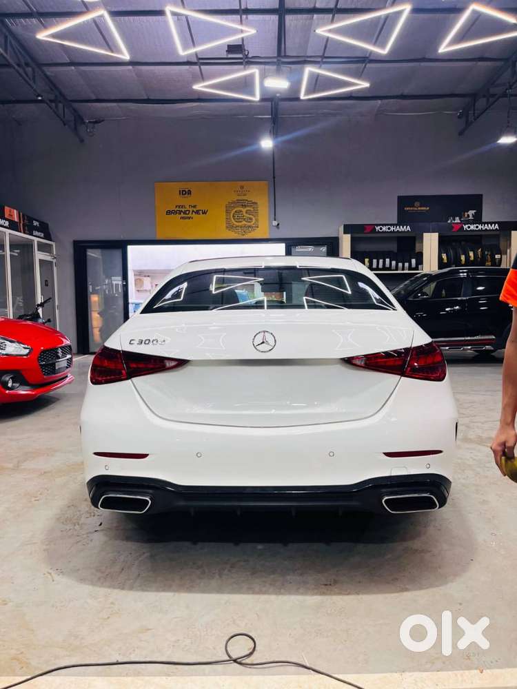 Mercedes-benz C300d Amg Line – July 2023  Only 16,000 Km  Immaculate