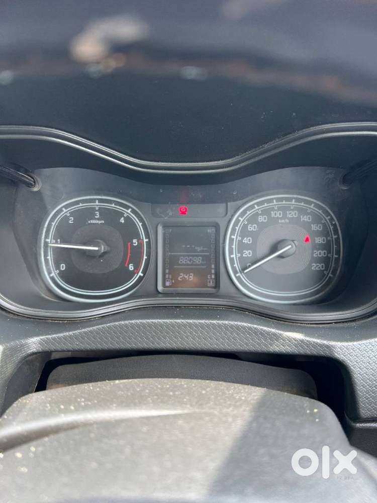 Maruti Suzuki Brezza Zdi, 2017, Diesel