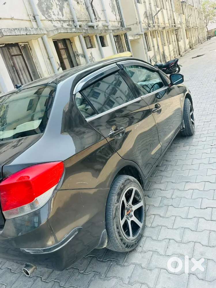 Honda Amaze 1.2 Smt 2015 Model