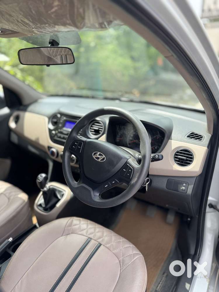 Hyundai Grand I10 Sportz, 2016, Petrol