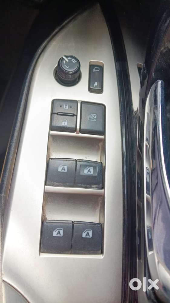 Toyota Innova Crysta 2.4 V, 2018, Diesel