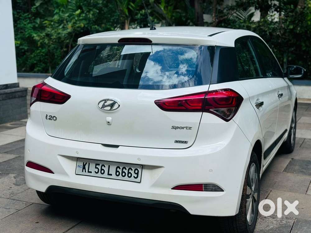 Hyundai I20 Sportz Petrol 2014
