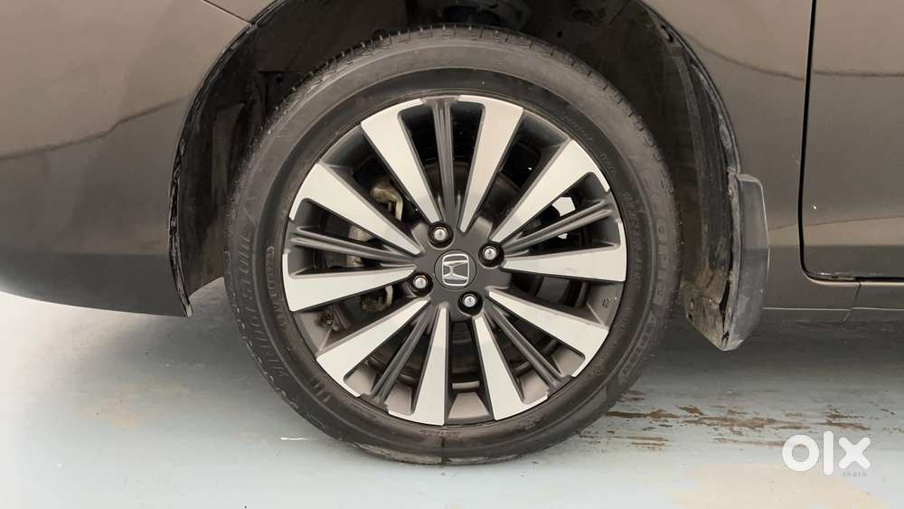 Honda City 1.5 Zx I-vtec Mt, 2023, Petrol