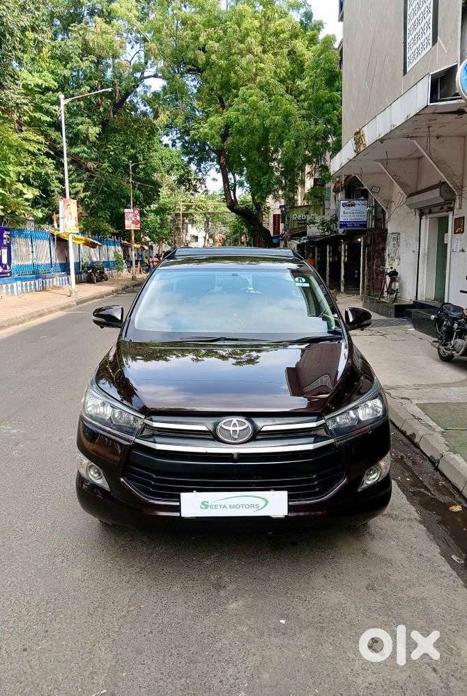 Toyota Innova Crysta 2.4 G Mt 8s, 2019, Diesel
