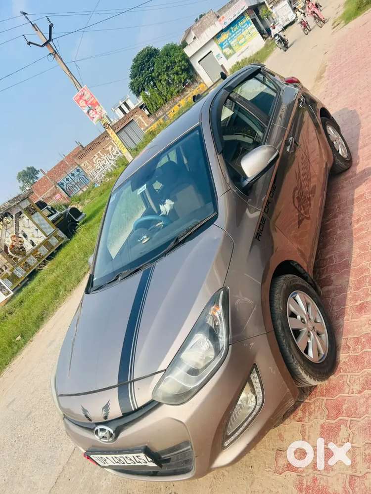 Hyundai I20 Magna Petrol 2013