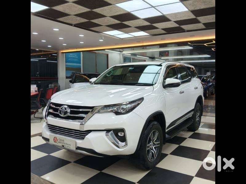 Toyota Fortuner 4x2 At 2.8 Diesel, 2019, Diesel