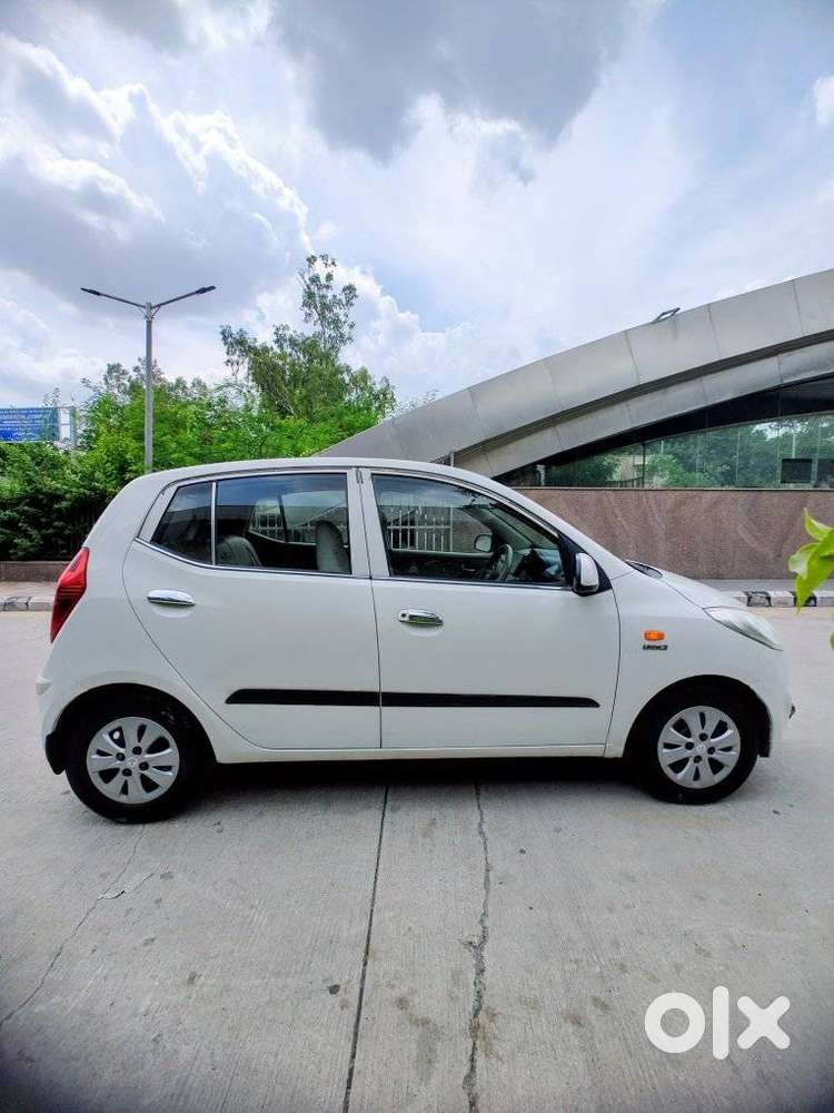 Hyundai I10 Sportz, 2015, Cng & Hybrids