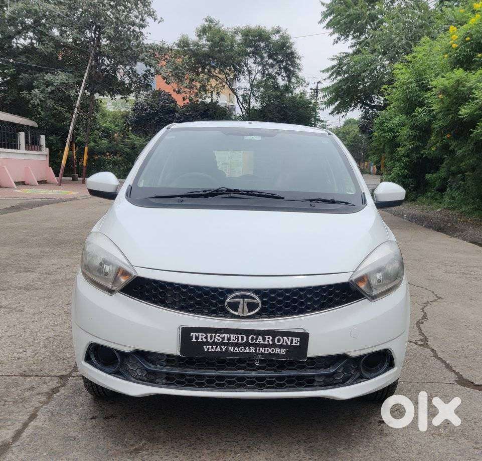 Tata Tiago Xe, 2018, Petrol