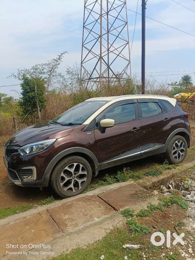 Renault Captur 2019 Petrol 70000 Km Driven