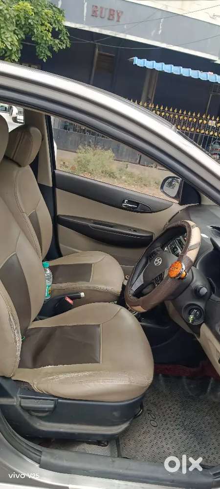 Hyundai New I20 2013 Diesel 125000 Km Driven