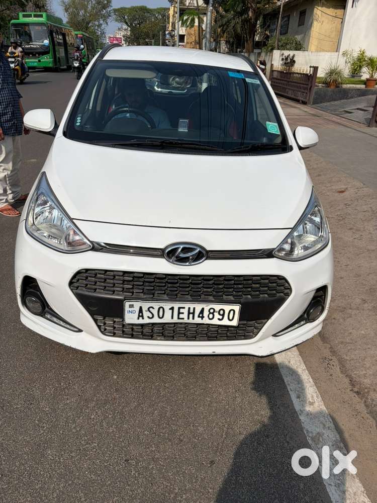 Hyundai Grand I10 2020 Petrol 39500 Km Driven
