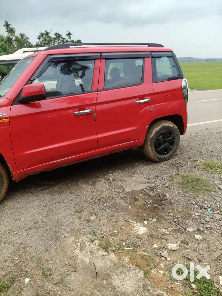 Mahindra Tuv 300 Plus 2020 Diesel Variant