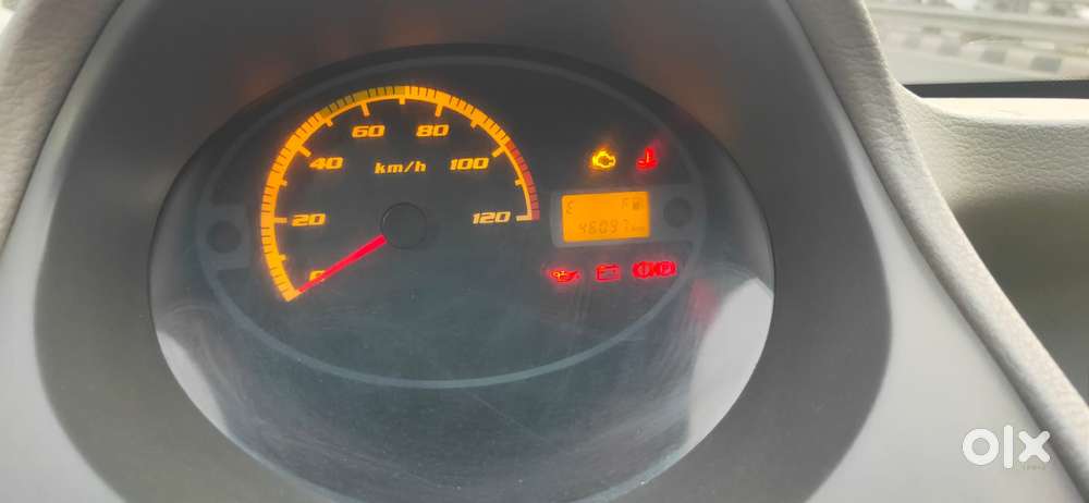 Tata Nano, 2011, Petrol