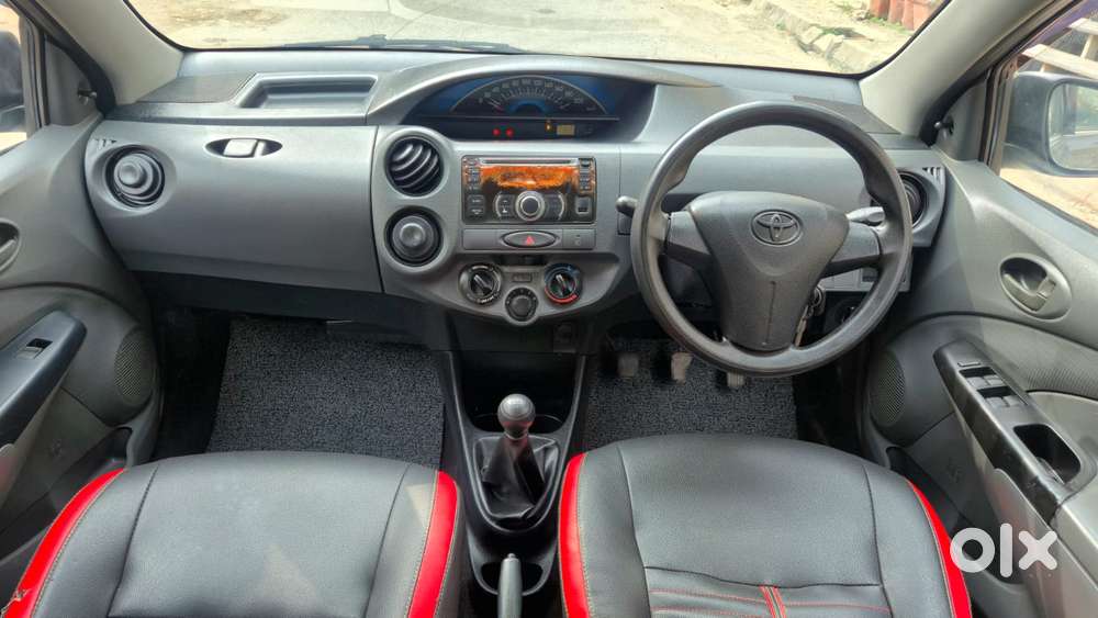 Toyota Etios Liva G Exclusive, 2013, Petrol