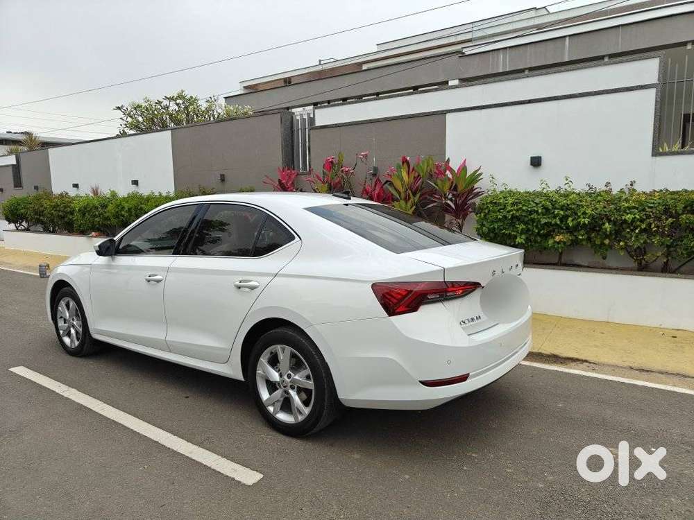 Skoda Octavia 2.0 Style Tsi At, 2021, Petrol