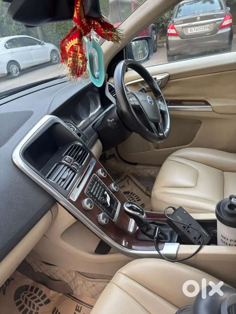Volvo Xc60 2015 Diesel 95000 Km Driven