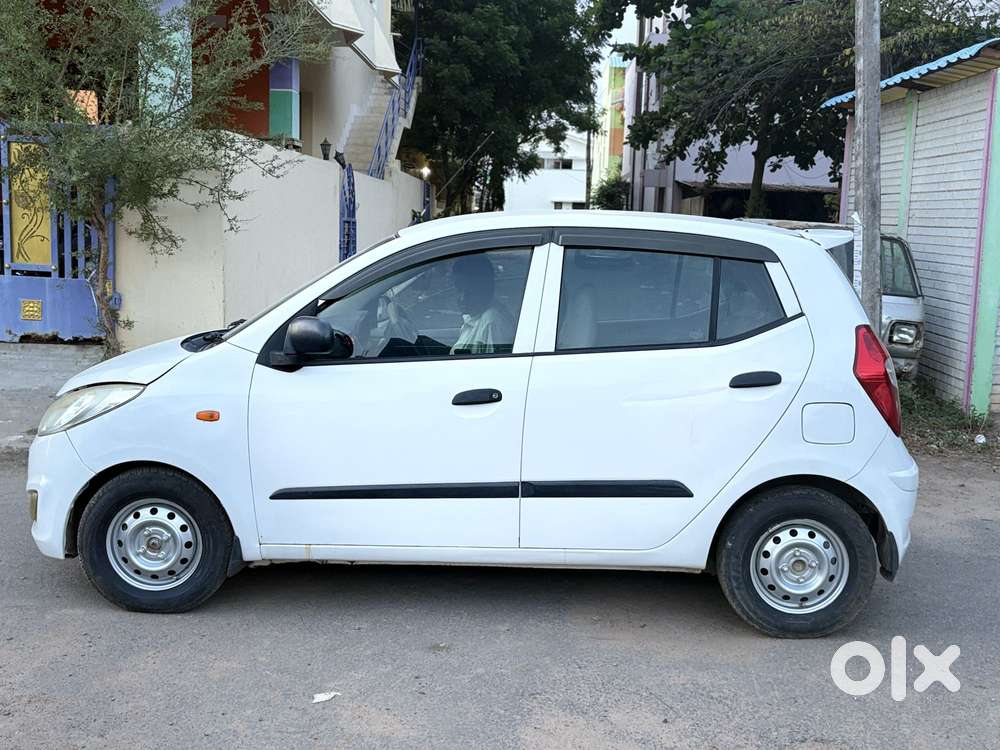 Hyundai I10 Magna O, 2015, Petrol
