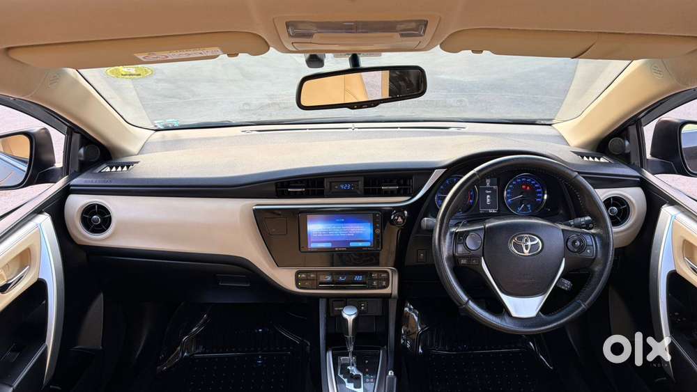Toyota Corolla Altis 2013-2017 Vl At, 2017, Petrol
