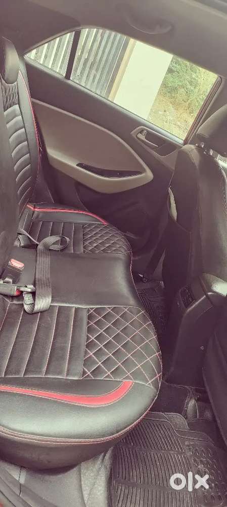 Hyundai Elite I20 2015 Diesel 118000 Km Driven