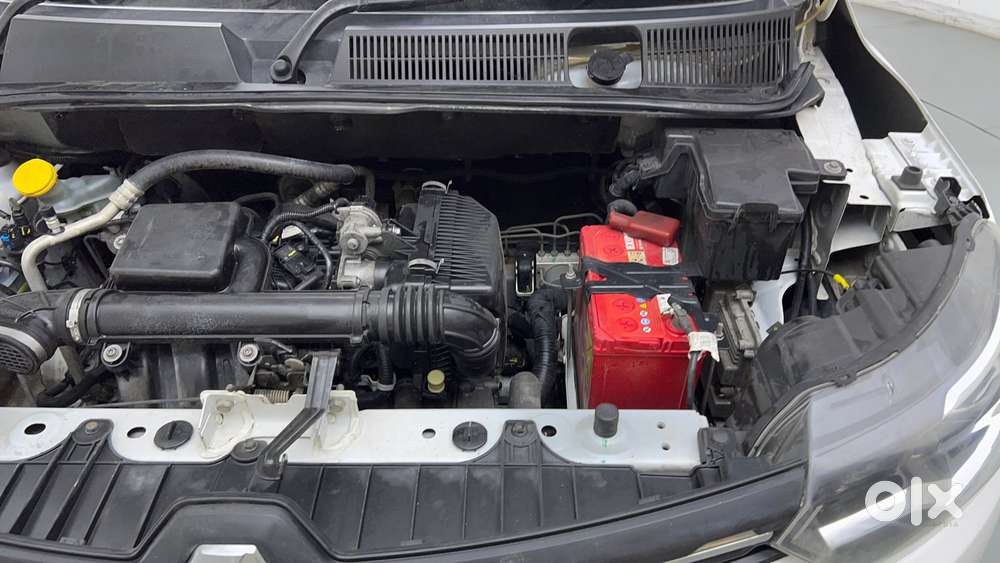 Renault Triber Rxz Easy-r Amt, 2021, Petrol