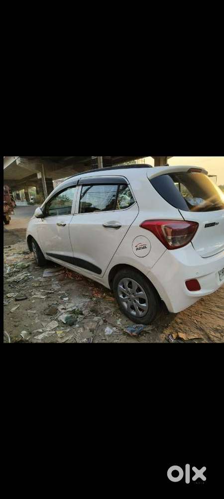 Hyundai Grand I10 1.2 Crdi Sportz, 2016, Diesel