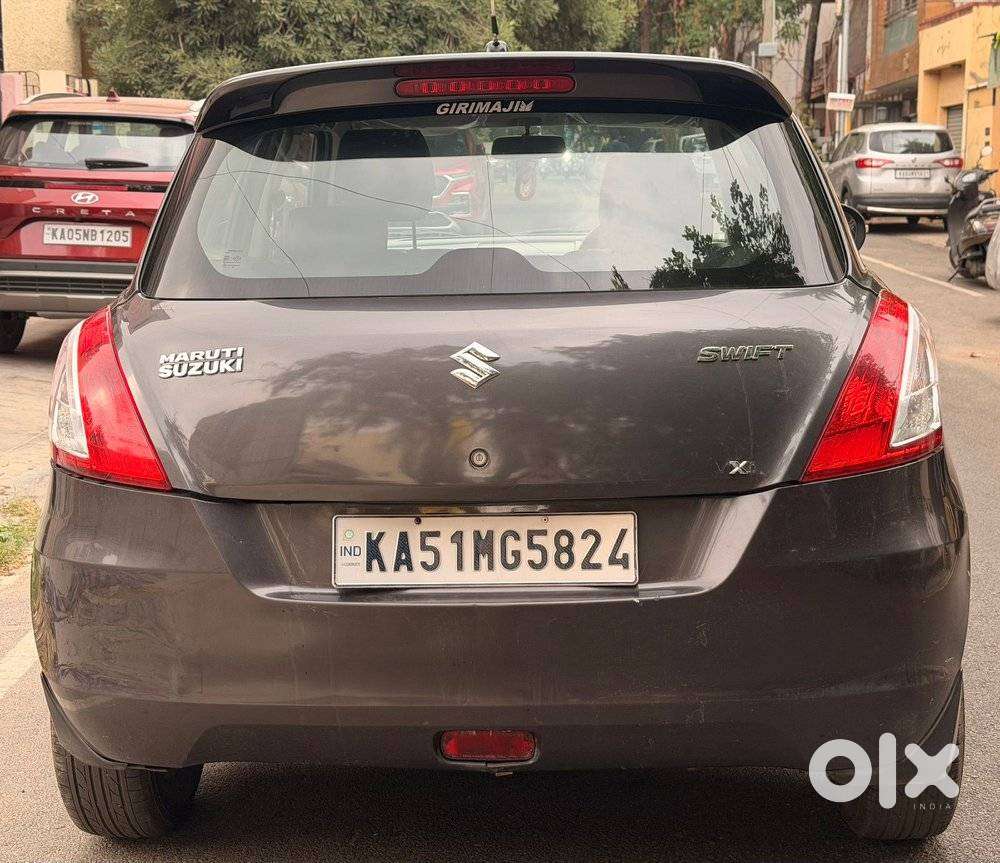 Maruti Suzuki Swift Vxi + Manual, 2015, Petrol
