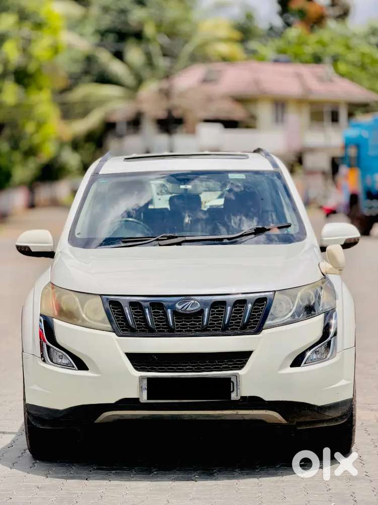 Mahindra Xuv500 2.2 W10 2016