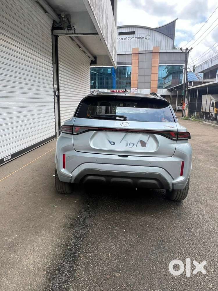 Toyota Urban Cruiser 2024 Petrol At