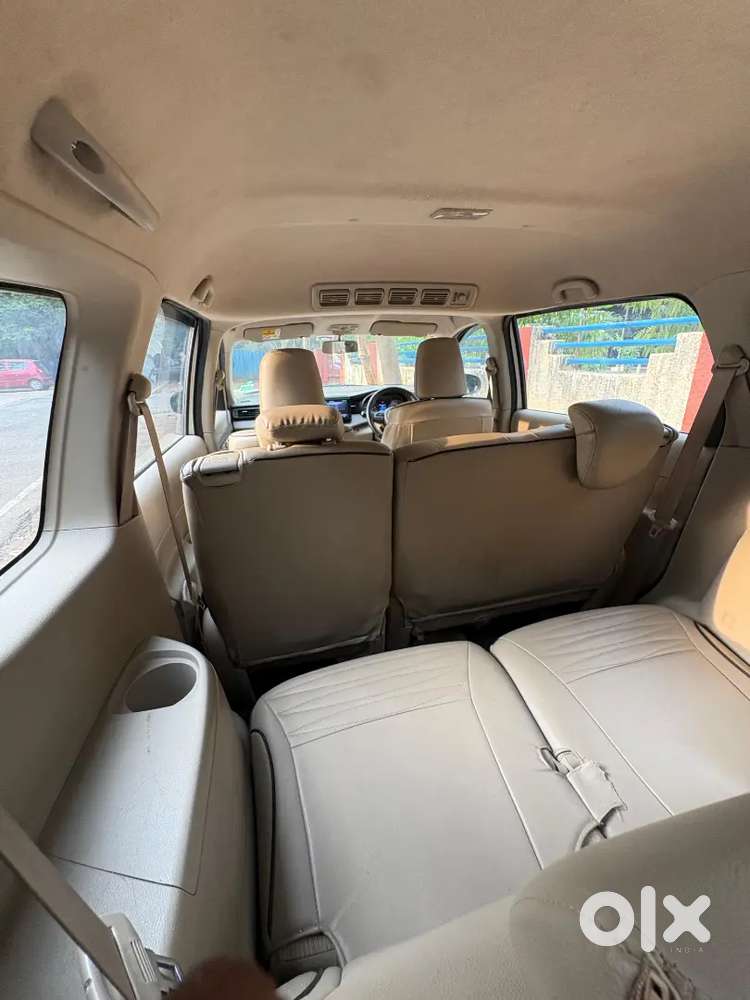 Maruti Suzuki Ertiga 1.5 Vxi 2025