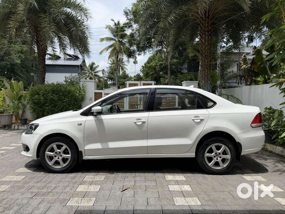 Volkswagen Vento 1.6 Highline Plus 16 Alloy, 2013, Diesel