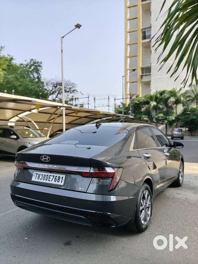 Hyundai Verna 1.5 Sx (o) Vtvt Ivt, 2023, Petrol