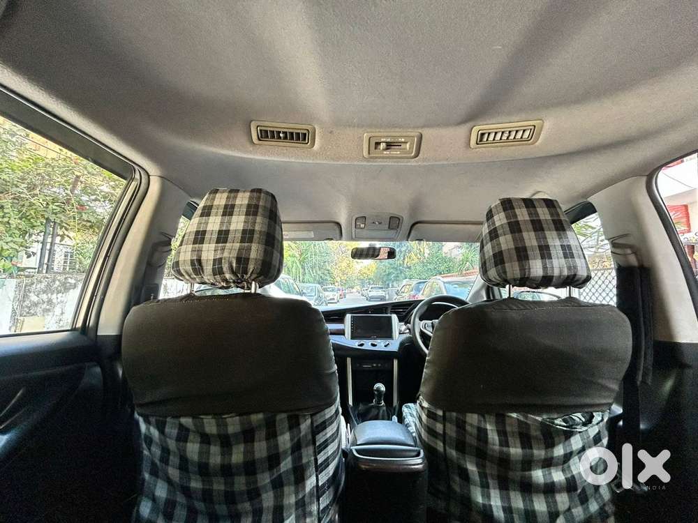 Toyota Innova Crysta 2017