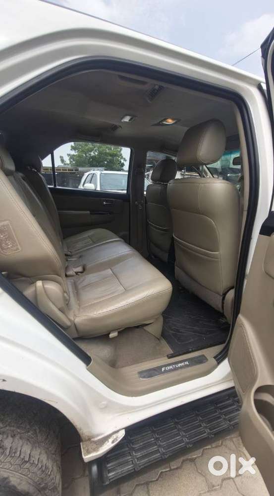 Toyota Fortuner 3.0 4x2 Mt, 2014, Diesel