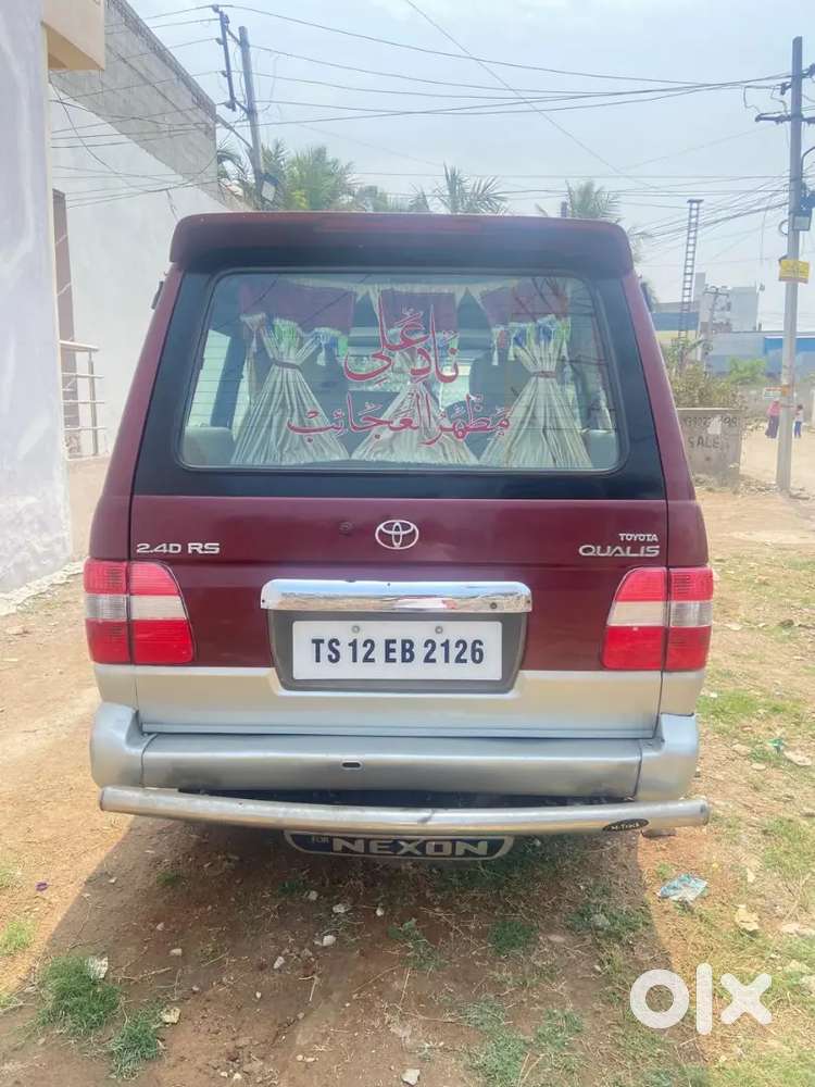 Toyota Qualis 2004 Diesel Well Maintained