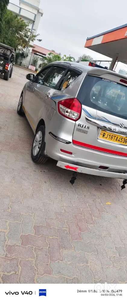 Ertiga 1.4 Vxi Abs Maruti Suzuki 2015