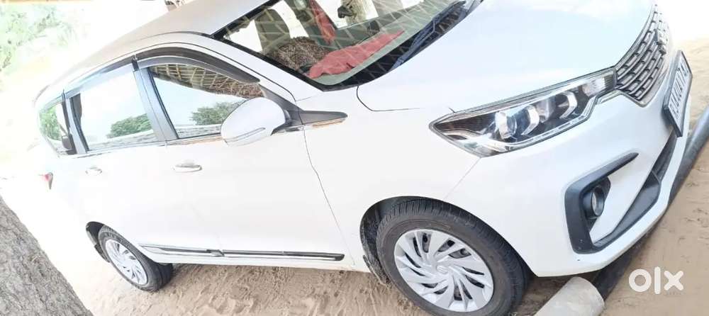 Maruti Suzuki Ertiga 2022 Petrol Well Maintained