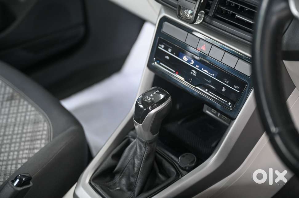 Volkswagen Taigun 1.0 Tsi Highline At, 2021, Petrol