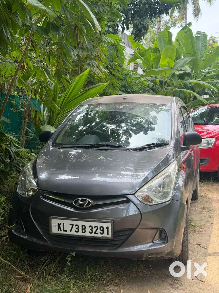 Hyundai Eon 2017 Petrol 75000 Km