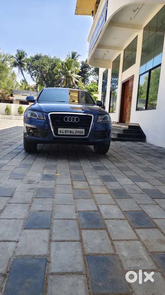 Audi Q5 2009 Diesel 140000 Km Driven For New Shock Absor.