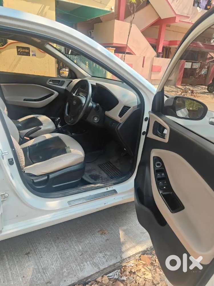 Hyundai Elite I20 2016 Diesel 83000 Km Driven