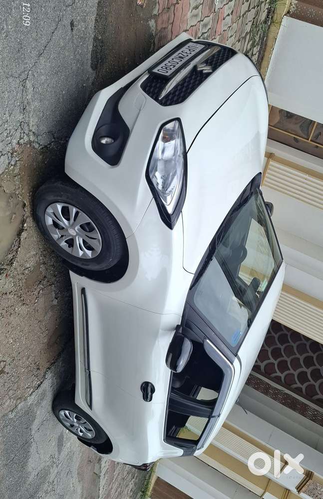 Maruti Suzuki Swift 1.2 Vxi (o), 2021, Petrol