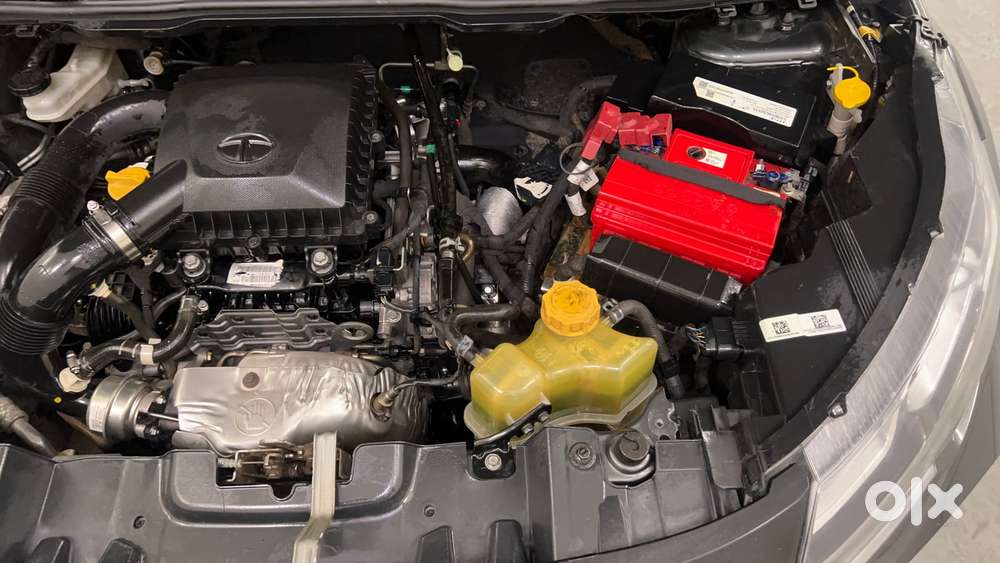 Tata Nexon 1.2 Revotron Xza Plus, 2020, Petrol