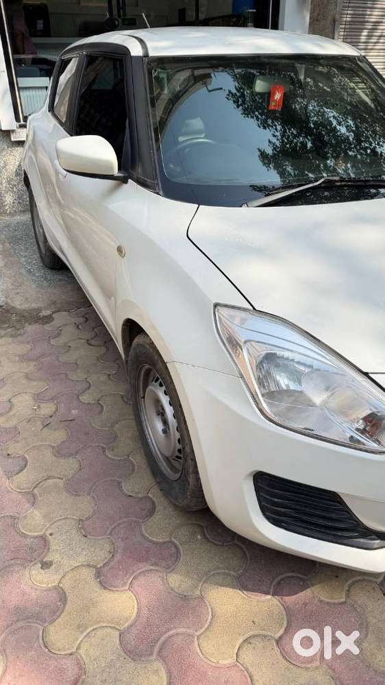 Maruti Suzuki Swift Lxi Optional-o, 2019, Cng & Hybrids