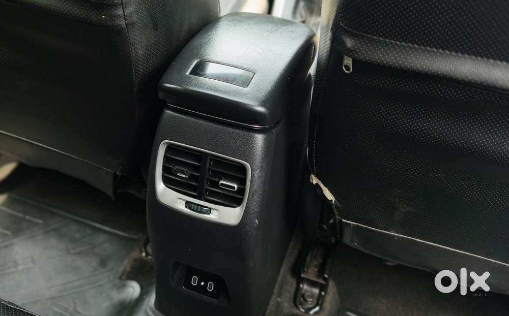 Hyundai Venue Sx (o) Mt 1.5 Diesel, 2022, Diesel