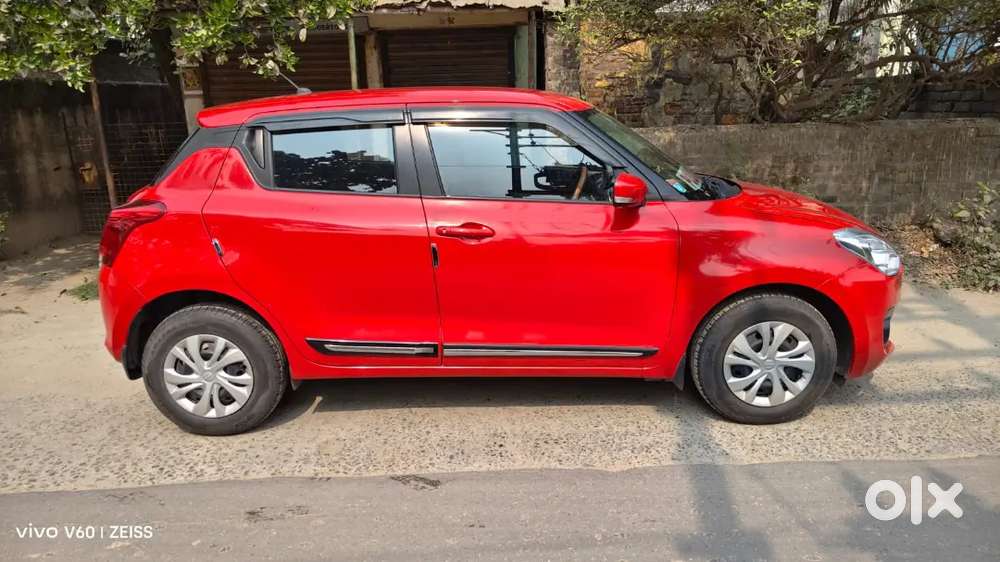 Maruti Suzuki Swift Vxi Abs 2018 Manual 23223 Km Driven