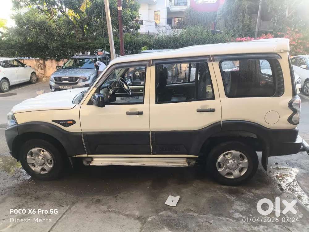 Scorpio Classic 9seater Owned By Class 1officer In Bossy Condition