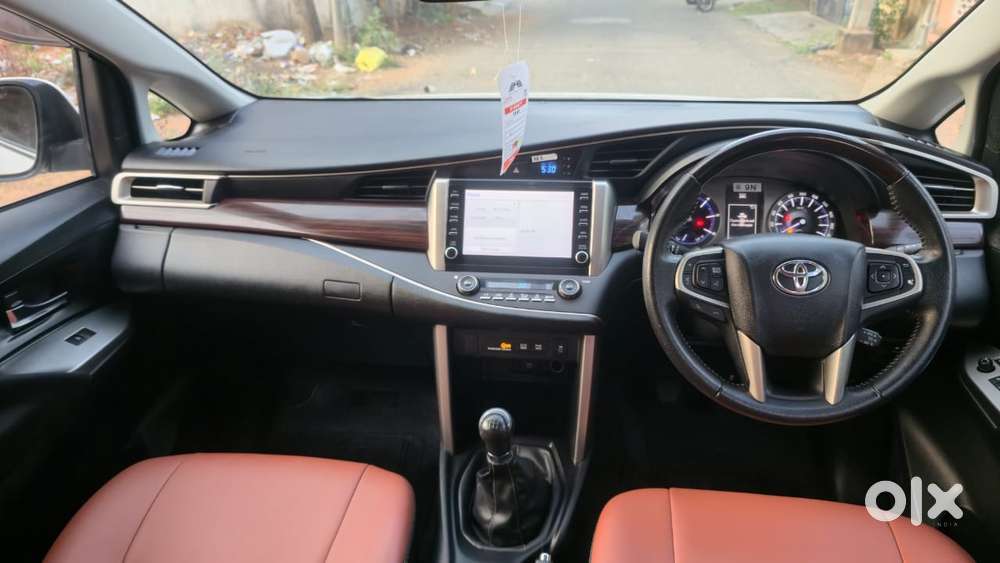 Toyota Innova Crysta [2020-ongoing] 2.4 Vx 8 Str, 2021, Diesel