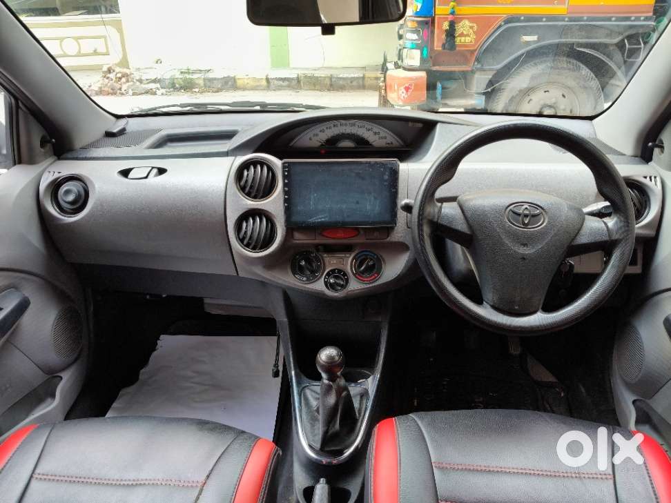 Toyota Etios Liva G Xclusive Edition, 2011, Petrol